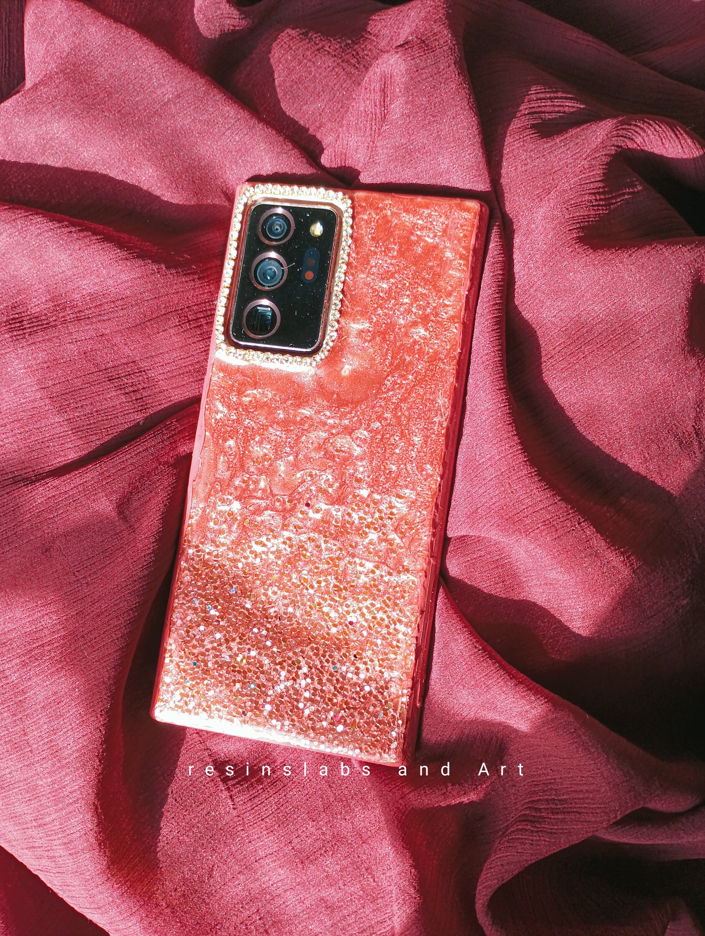 Polish & Pouch | GleamCase | Mobilecoverresin design