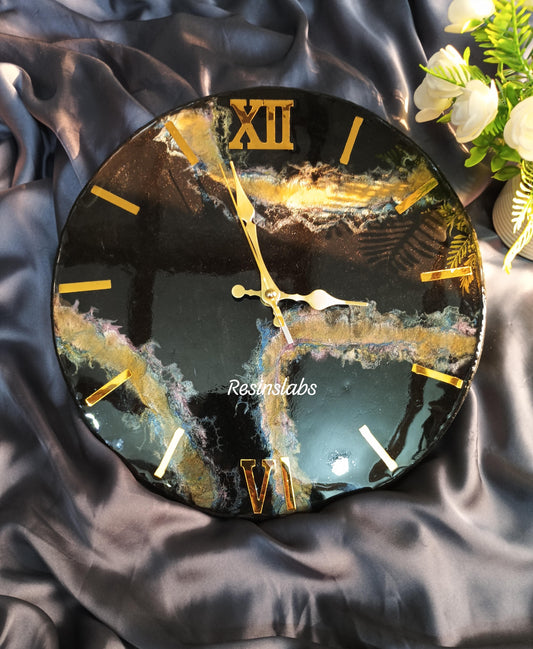 Modern Muse Clock | The Artisan Hour | Echo of Time | TimeCrafted